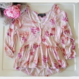 Floral Balloon Sleeve Top 💐